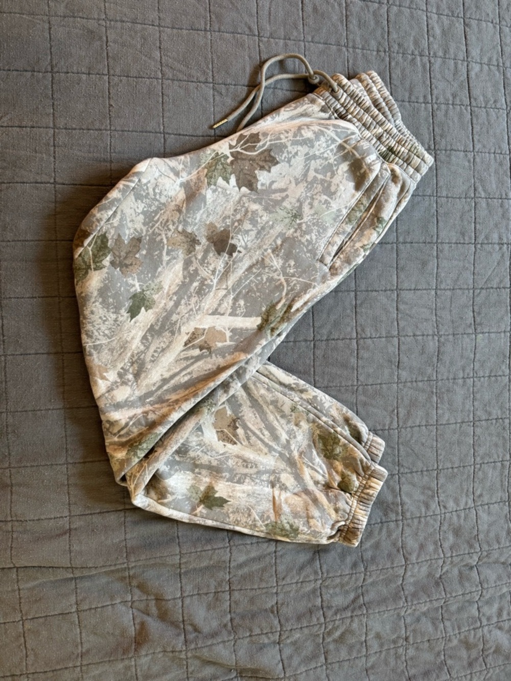 Abercrombie & Fitch Camo-Print Jogger Pants - Gray, Green, Tan